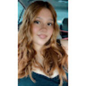 Meet your Posher, Desiree